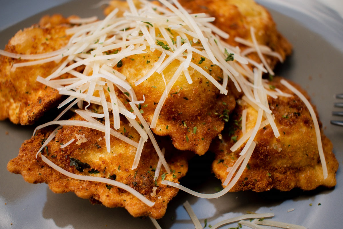 Fried Ravioli with Spicy Marinara Sauce